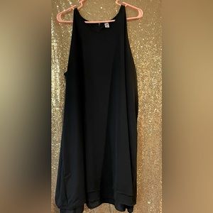 It’s 2X Black sleeveless dress.